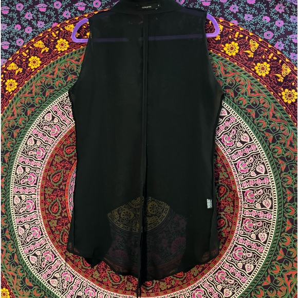 Sophia James- Rogue Top by BlackMilk Clothing- Size Medium- PC - Picture 9 of 9